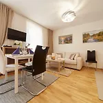 Arber - Wellness & Pool Apartman