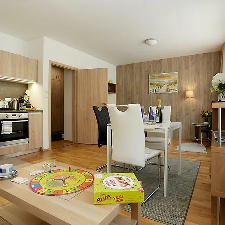 Arber - Wellness & Pool Apartmán *