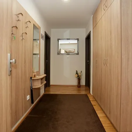Arber - Wellness & Pool Apartmán *